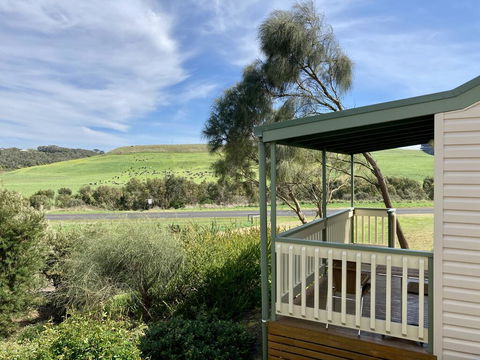 Daysy Hill Country Cottages - Hotel Gold Coast 2