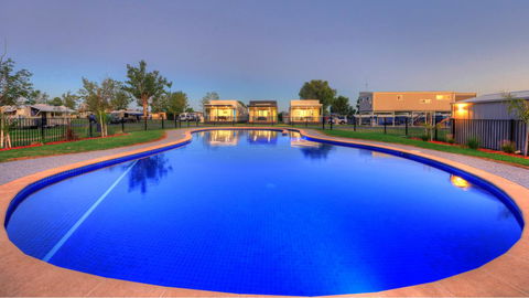 DC On The Lake - Hotel Gold Coast 0