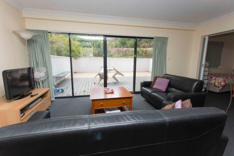 Debs Apartment MtsBay - Hotel Gold Coast 3