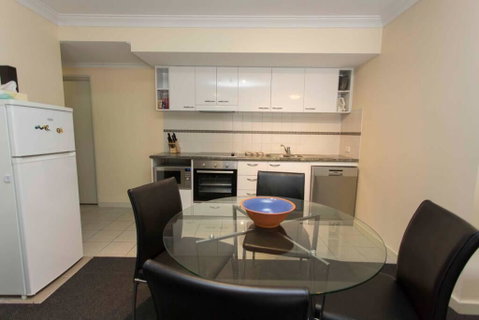 Debs Apartment MtsBay - Hotel Gold Coast 1