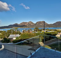 Deja Blu 2 - Hotel Gold Coast