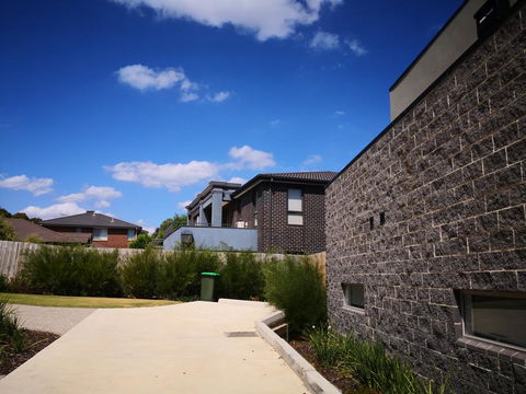 Delicate And Peaceful Bundoora Townhouse 20-R2 - Hotel Gold Coast 2