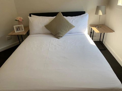 Delicate And Peaceful Bundoora Townhouse 7-R1 - Hotel Gold Coast 1