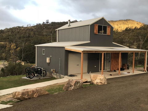 Derby Digs Barn - Hotel Gold Coast 0