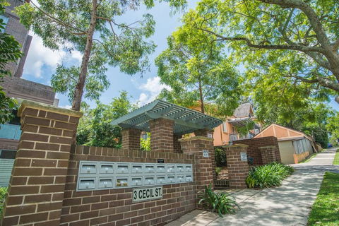 Designed Home Of Ultimate Convenience In Gordon - Hotel Gold Coast 1
