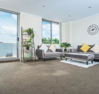 Designed Home of Ultimate Convenience In Gordon - Hotel Gold Coast