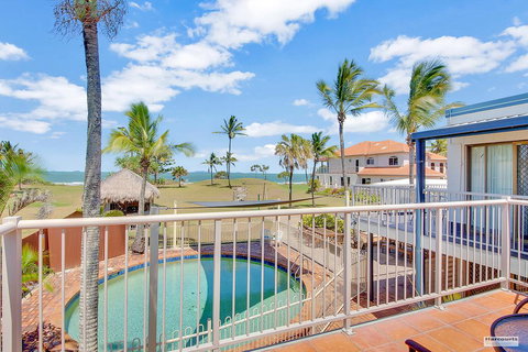 Driftwood On The Beach - Hotel Gold Coast 0