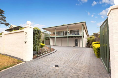 DROMANA BAY VIEWS - DROMANA - Hotel Gold Coast 3