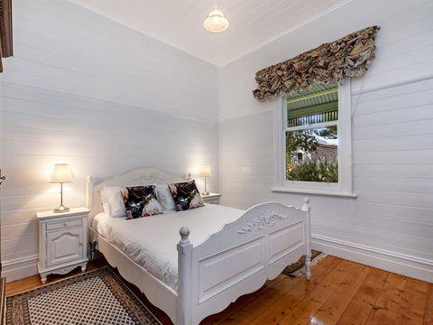 EAMONT ON SACKVILLE - Hotel Gold Coast 3