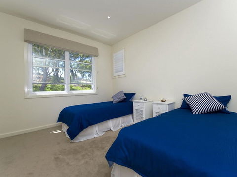 Echo Beach House, 16 Reflections Dr - Luxurious House With Magnificent Pool And Ducted Air - Hotel Gold Coast 3