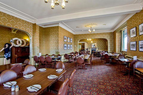 Econo Lodge Portland - Hotel Gold Coast 2