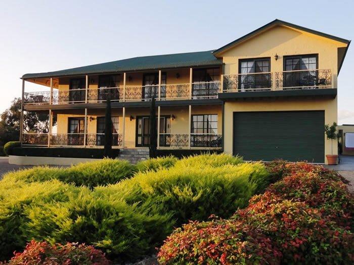 Whittlesea VIC Hotel Gold Coast