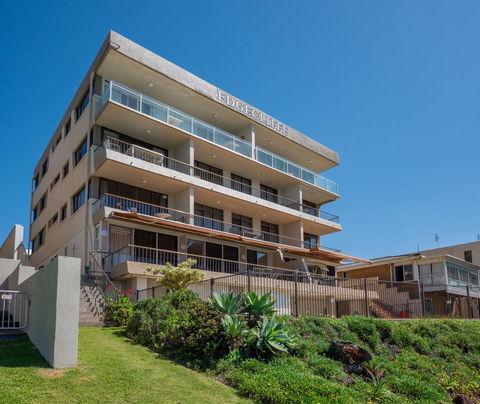 Edgecliffe Unit 4, 4 Esplanade Kings Beach - Hotel Gold Coast 0