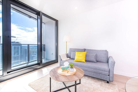 EQ Tower Luxury 1 Bedroom Central Melbourne - Hotel Gold Coast 2