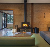 Eumarella Shores Noosa Lake Retreat - Hotel Gold Coast