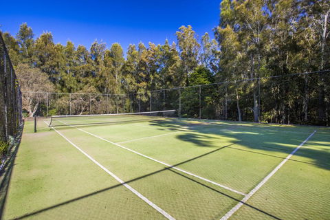 Fathoms 6 - Mollymook - Hotel Gold Coast 3