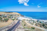 Book Wattle Flat Accommodation Vacations Hotel Gold Coast Hotel Gold Coast