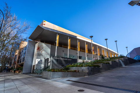 Floral On Frew - Heart Of The CBD - Wifi - Netflix - Hotel Gold Coast 1