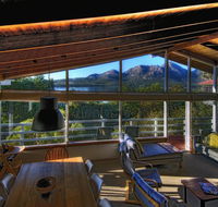 Freycinet Beachfront Retreat - Hotel Gold Coast
