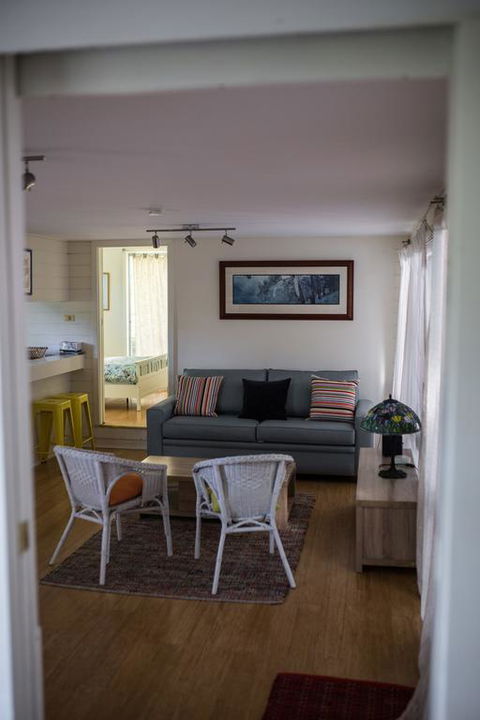 Funky Flat On Acreage - Hotel Gold Coast 3