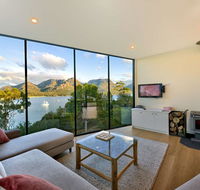 Furneaux - Hotel Gold Coast