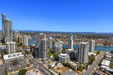 GCR Crown Towers Resort Private Apartment - Hotel Gold Coast 2