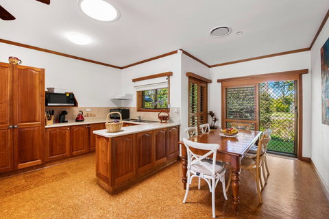 Getaway Haven In The Noosa Surrounds - Hotel Gold Coast 2