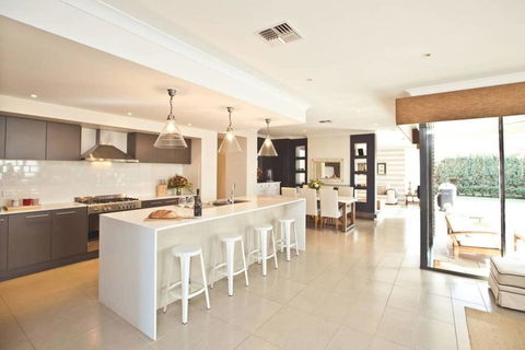 Getaway On Poplars - Comfortable And Well-appointed - Hotel Gold Coast 0