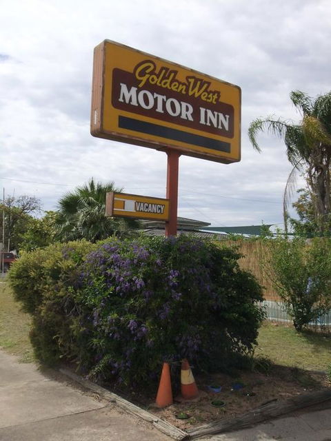 Golden West Motor Inn - Hotel Gold Coast 0
