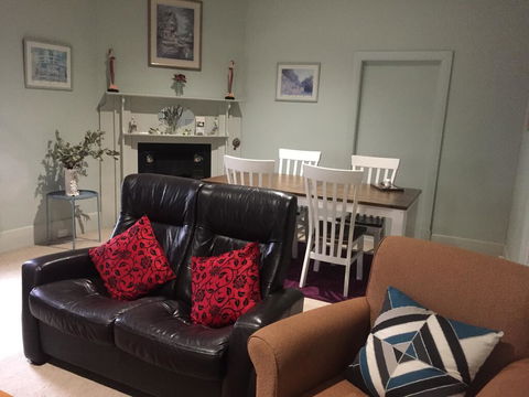 Granmas Cottage - Hotel Gold Coast 1
