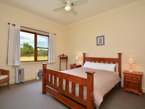 Grasmere Estate Homestead - Hear The Lions Roar From Nearby Hunter Valley Zoo - Hotel Gold Coast 2
