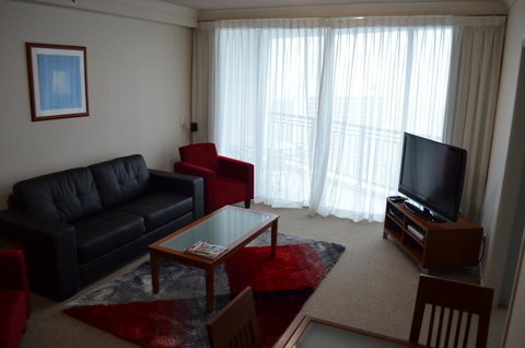 Great Escape At Chevron Renaissance - Hotel Gold Coast 1