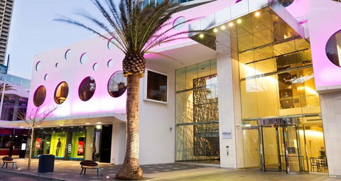 H Ocean View In Surfers Paradise - Hotel Gold Coast 0