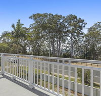 Hamptons at The Bay - Hotel Gold Coast