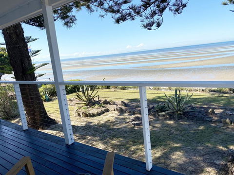 Happy Tides - Hotel Gold Coast 0