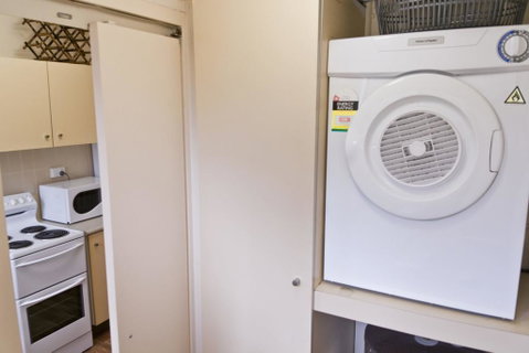 Hawaiian Gardens - Unit 22 - Hotel Gold Coast 2