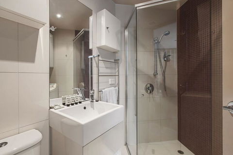 Heart Of Sandringham Apartment By Ready Set Host - Hotel Gold Coast 3