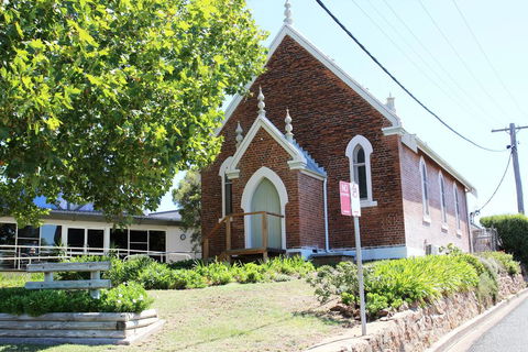 Henry's Quirindi - Hotel Gold Coast 1