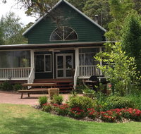 Hillview Chalet - Hotel Gold Coast