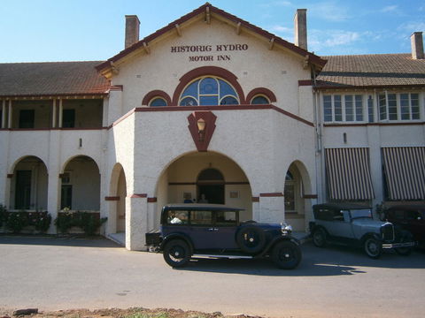 Historic Hydro Motor Inn - Hotel Gold Coast 2