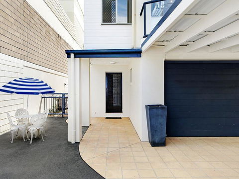 Home By The Sea - Hotel Gold Coast 1