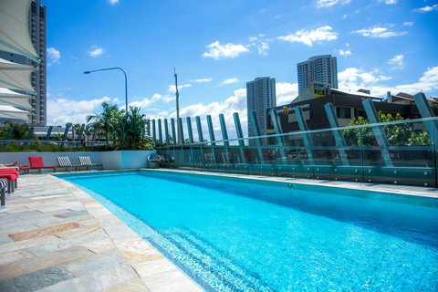 Hostrelax Residences On Surfers - Hotel Gold Coast 1