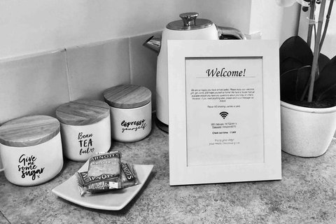 Island Central - Close To Everything! Free WiFi & Netflix - Hotel Gold Coast 1