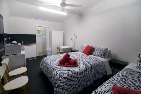 Jabiru Motel - Hotel Gold Coast 3