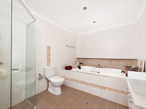Jacaranda Blue @ Corlette - Hotel Gold Coast 2