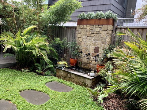 Jacaranda Garden Retreat - Hotel Gold Coast 0