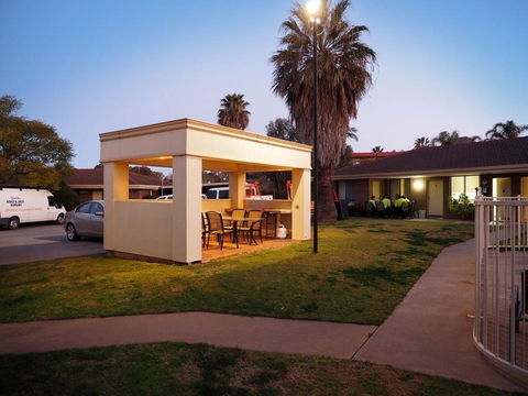 Jacaranda Holiday Units - Hotel Gold Coast 2