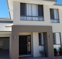 Jasper Place - Hotel Gold Coast