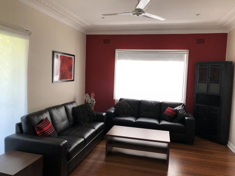 Jean Street Home Away From Home - Hotel Gold Coast 2