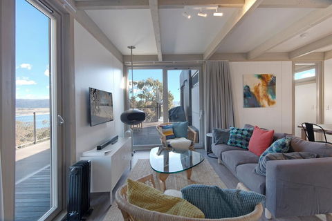 JINDY HOUSE BRAND NEW And STYLISH AMAZING VIEWS - Hotel Gold Coast 3